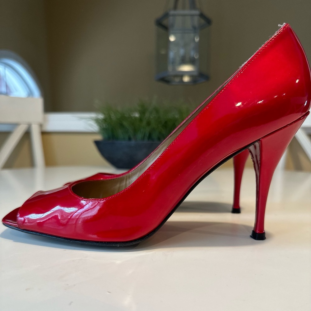 Stuart Weitzman red peep toe heels size 9.5